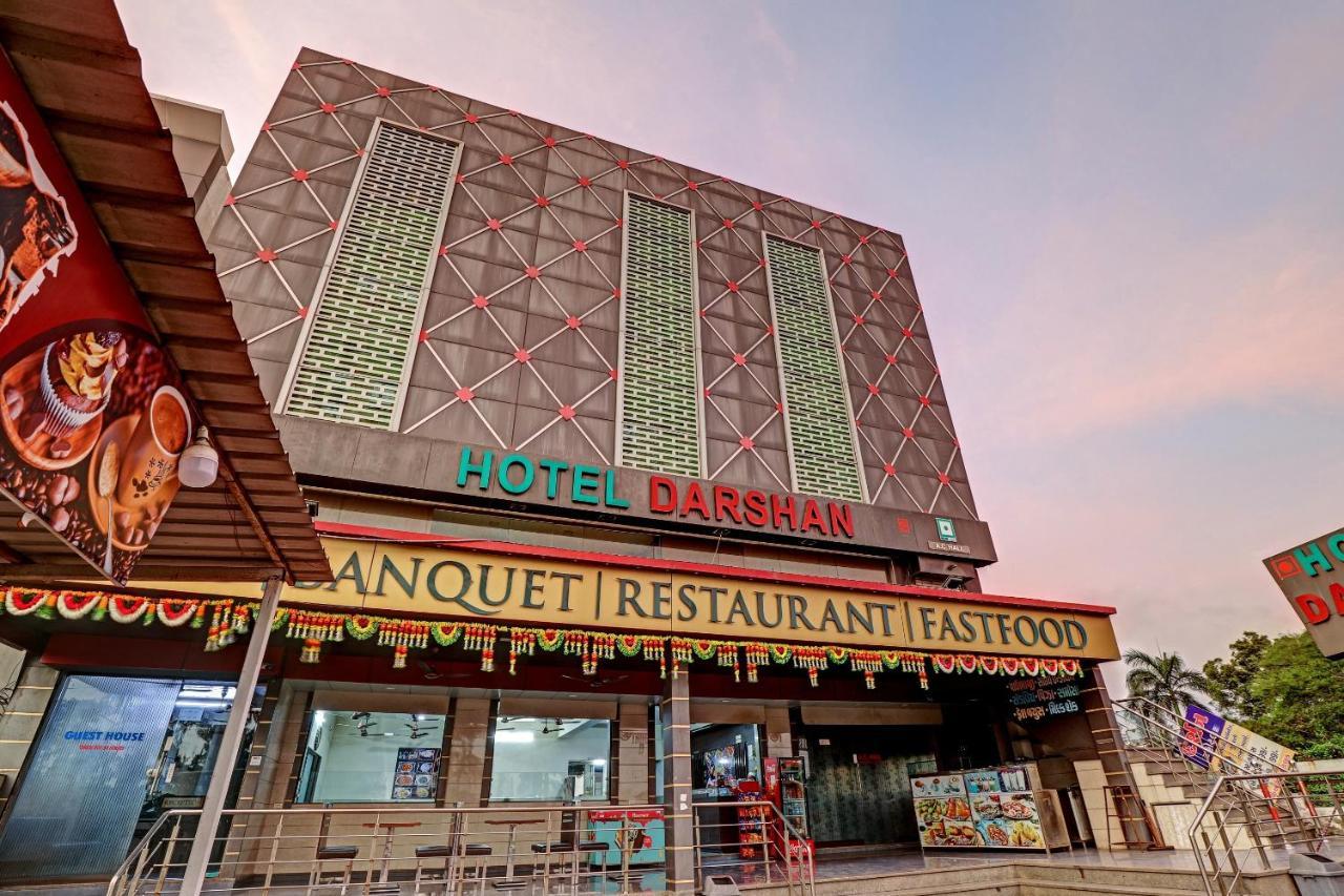 Oyo 82461 Hotel Darshan Banquet And Rooms Surat Eksteriør billede